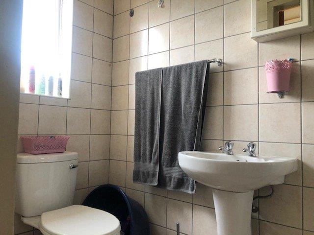 1 Bedroom Property for Sale in Dassie Rand North West